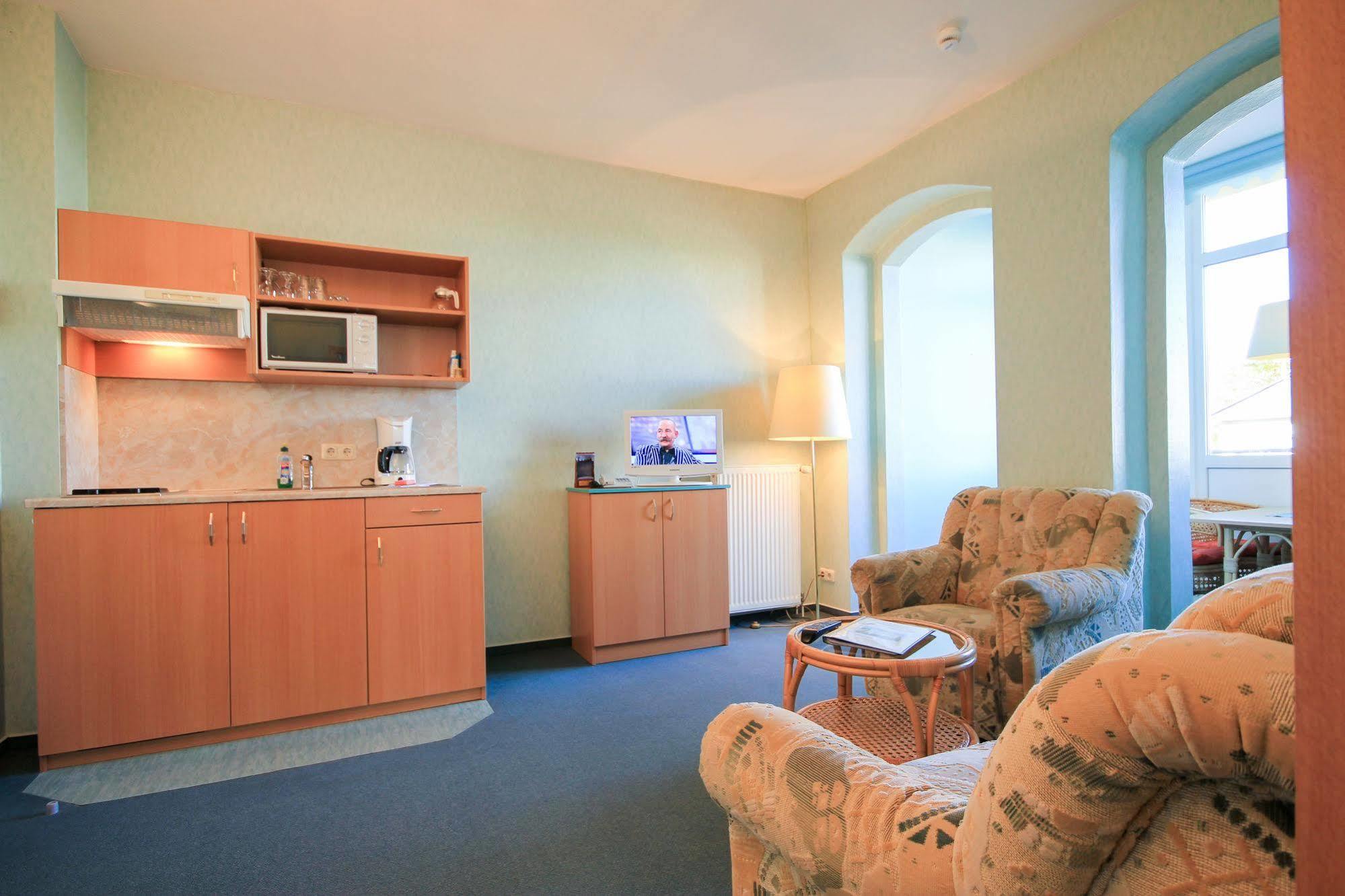 Appartementhaus Zum Strandkorb Ostseebad Kühlungsborn Екстериор снимка