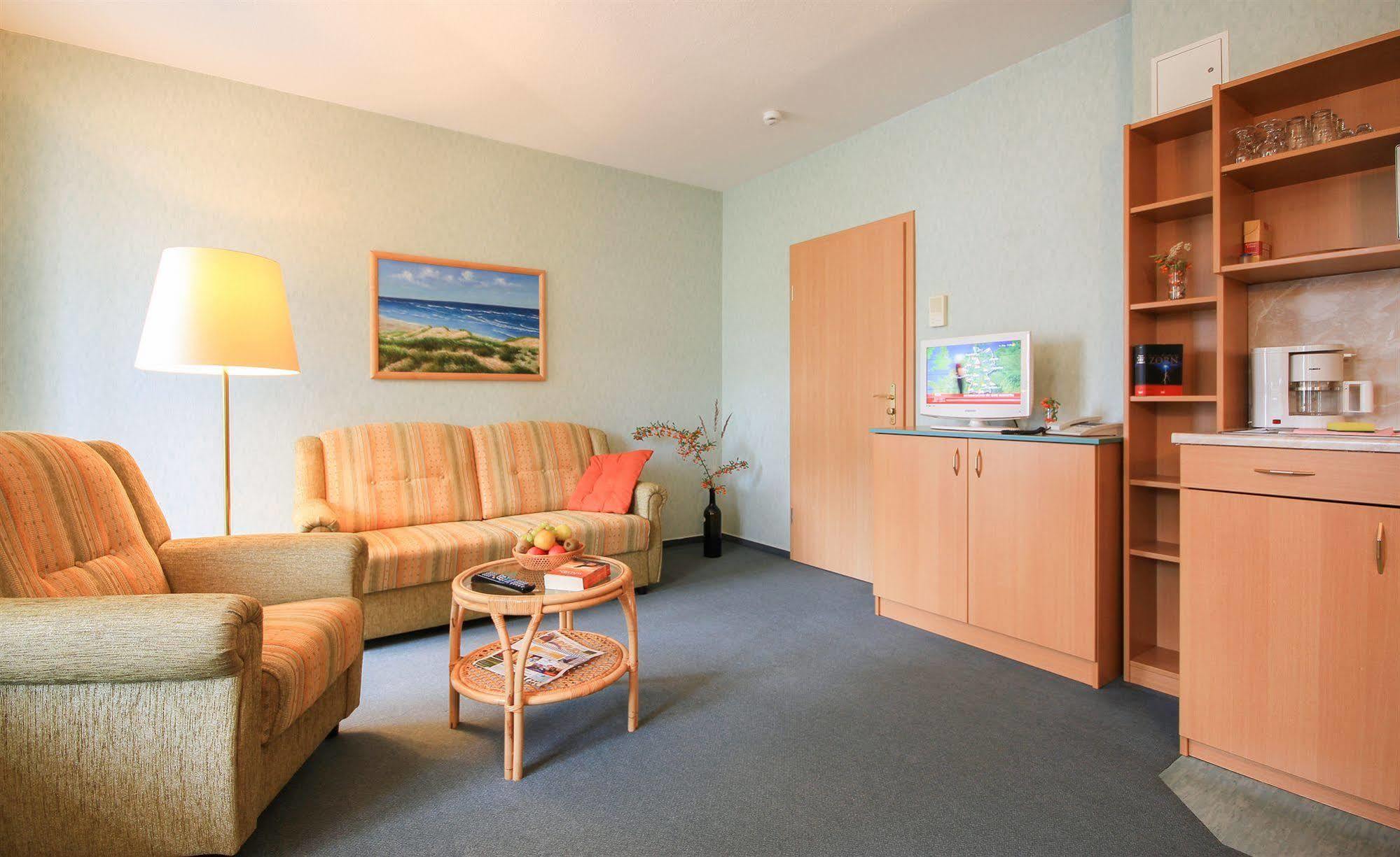 Appartementhaus Zum Strandkorb Ostseebad Kühlungsborn Екстериор снимка